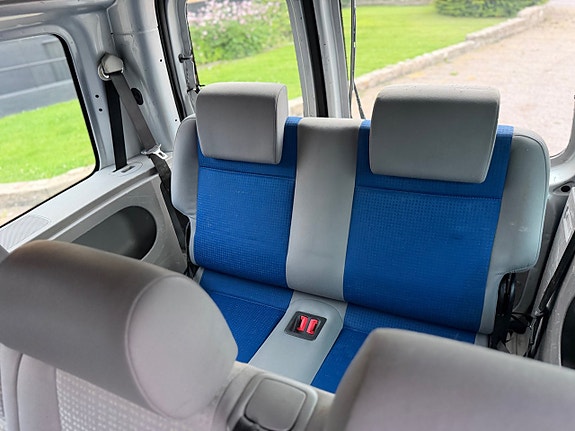 Volkswagen Caddy 11 of 18