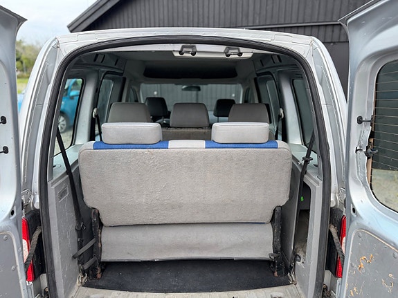 Volkswagen Caddy 14 of 18