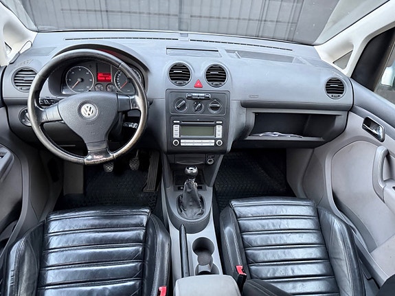 Volkswagen Caddy 10 of 18