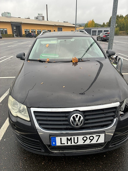 Volkswagen Passat 5 of 12