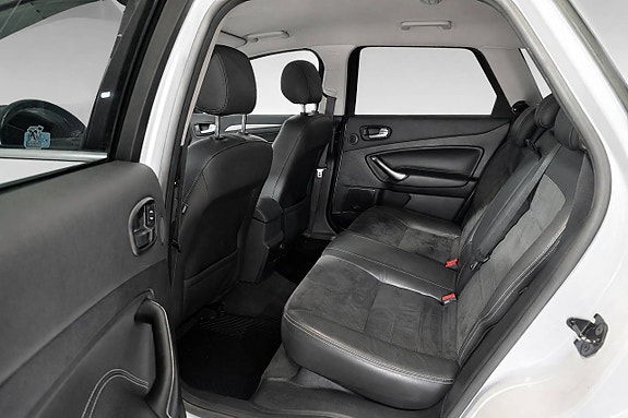Ford Mondeo 27 of 27
