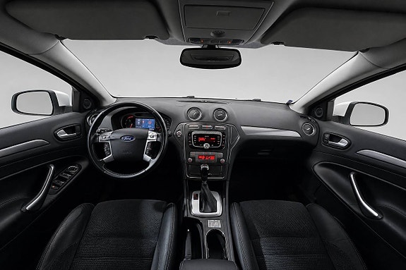 Ford Mondeo 12 of 27