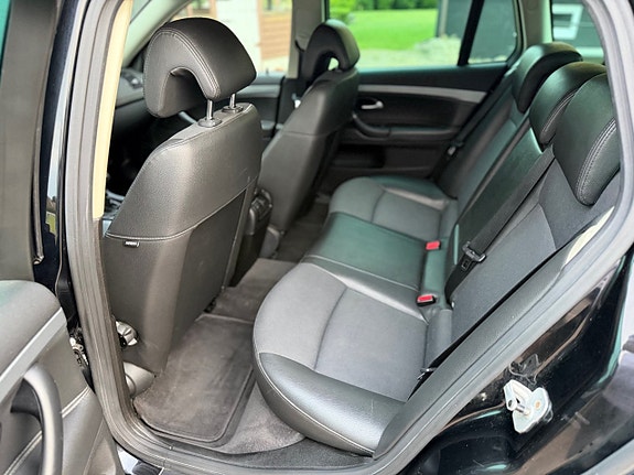 Saab 9-3 9 of 17