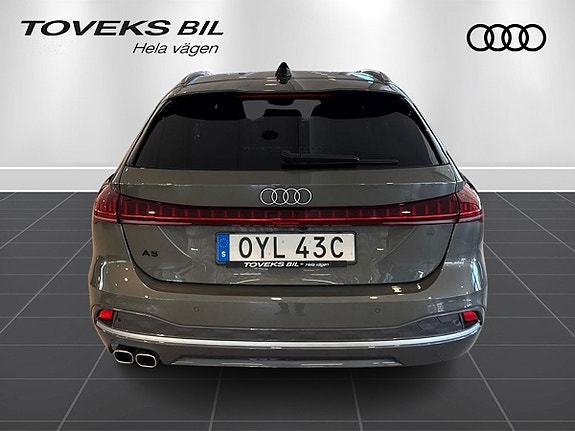Audi A5 6 of 18