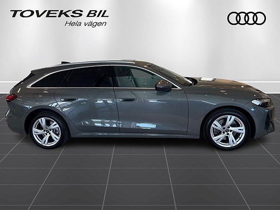 Audi A5 4 of 18