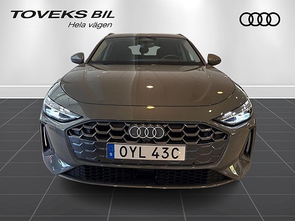 Audi A5 3 of 18