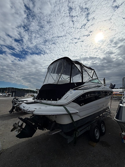 Crownline 250 CR, 2x ankarspel, Bogpropeller, 500 Tim 6 of 21
