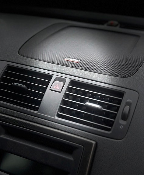 Volvo V50 8 of 10