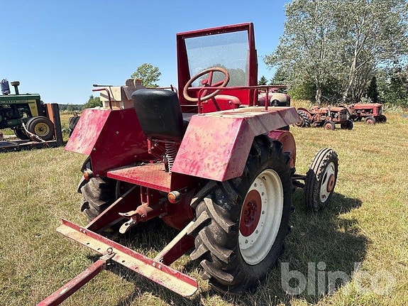 Veterantraktor Ursus C451 5 of 6