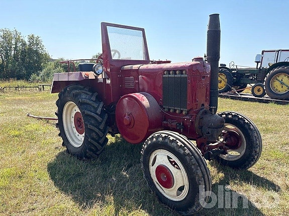 Veterantraktor Ursus C451 3 of 6