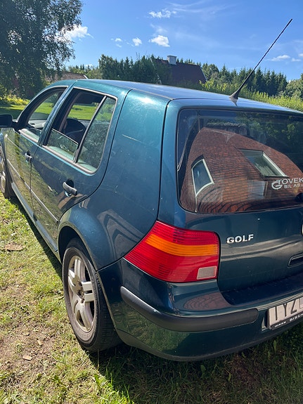 Volkswagen Golf IV 3 of 5