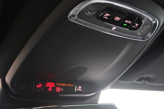 Volvo V60 22 of 24