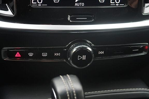 Volvo V60 18 of 24