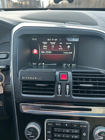 Volvo XC60 7 of 8