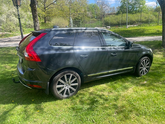 Volvo XC60 4 of 8