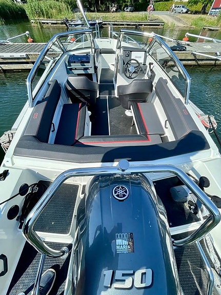 Yamarin 64 BR Cross Yamaha F150 DETX 5 of 6