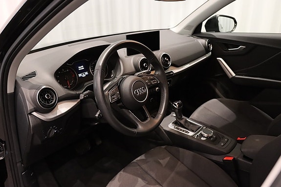Audi Q2 9 of 18