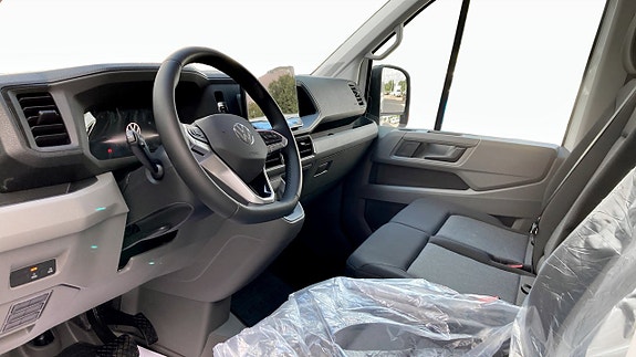 Volkswagen Crafter 7 of 12