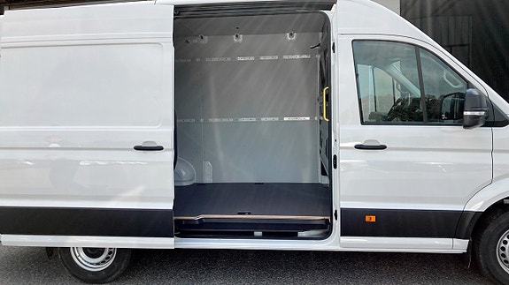 Volkswagen Crafter 11 of 12