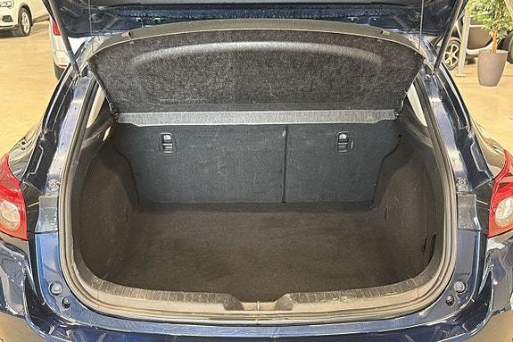Mazda 3 23 of 25