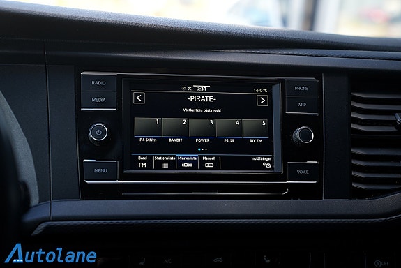 Volkswagen Transporter 12 of 19