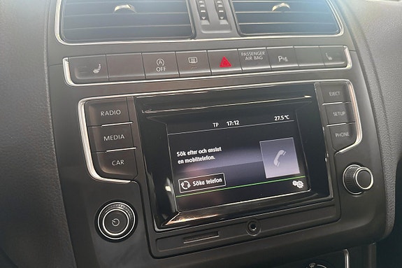 Volkswagen Polo 11 of 16