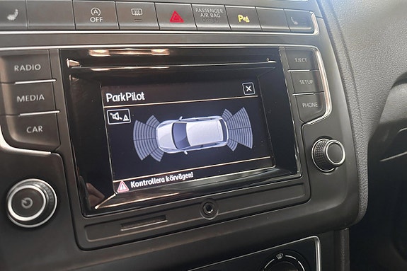 Volkswagen Polo 16 of 16