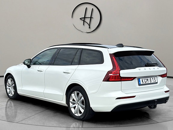 Volvo V60 6 of 17