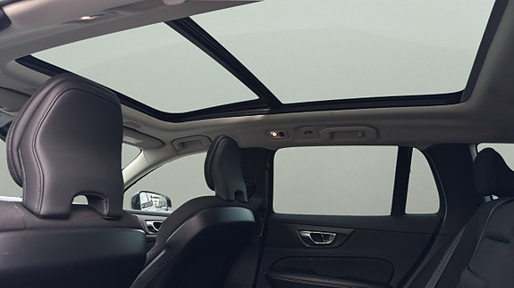 Volvo V60 10 of 17