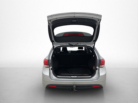 Hyundai i40 9 of 26