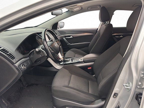 Hyundai i40 13 of 26