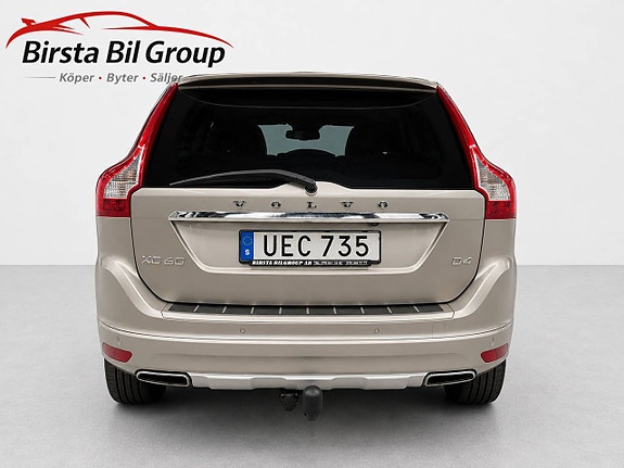 Volvo XC60 4 of 30
