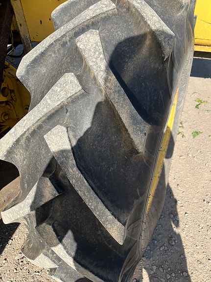 New Holland 1530 4 of 8