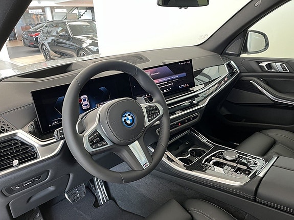 BMW X5 6 of 17