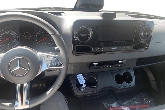 Mercedes-Benz Sprinter 317 7 of 11