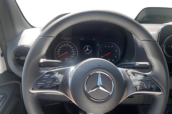 Mercedes-Benz Sprinter 317 8 of 11