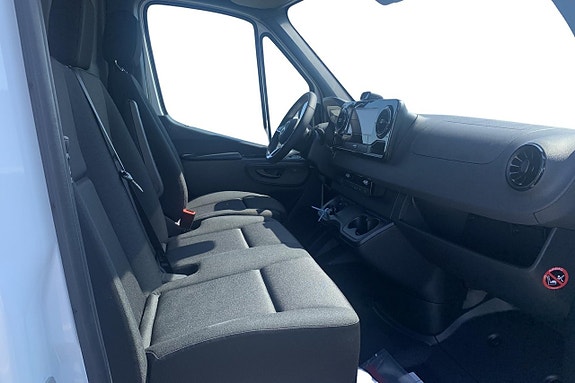 Mercedes-Benz Sprinter 317 9 of 11