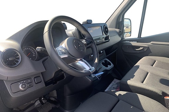 Mercedes-Benz Sprinter 317 5 of 11