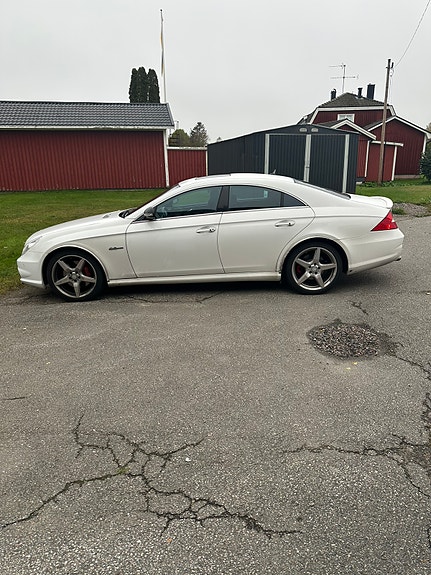 Mercedes-Benz CLS500 9 of 10