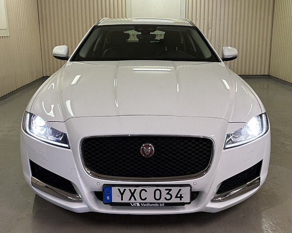 Jaguar XF 5 of 27