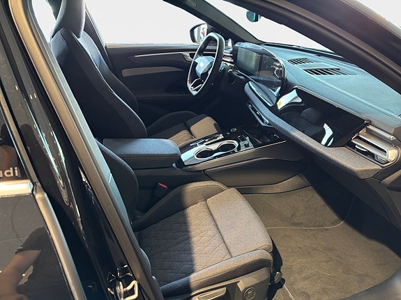 Audi A6 12 of 12