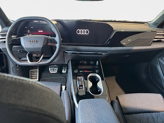 Audi A6 7 of 12