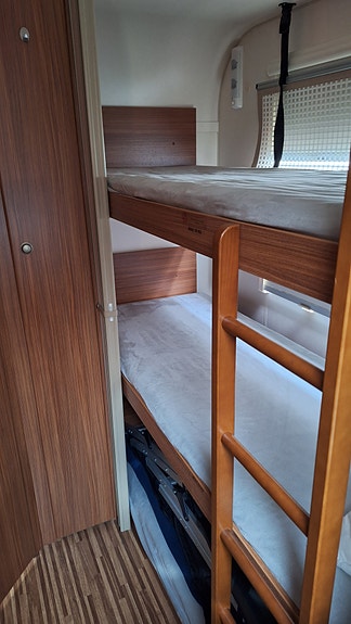 Adria Adora 563 PT Barnkammare 16 of 16