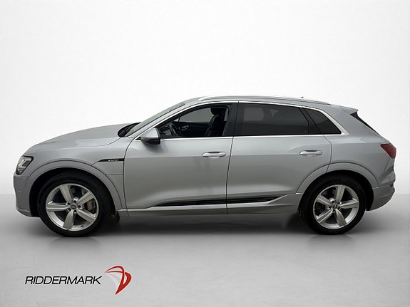 Audi e-tron 3 of 30