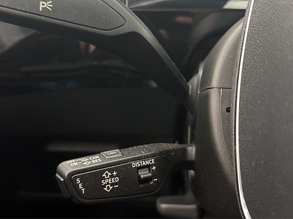 Audi e-tron 25 of 30