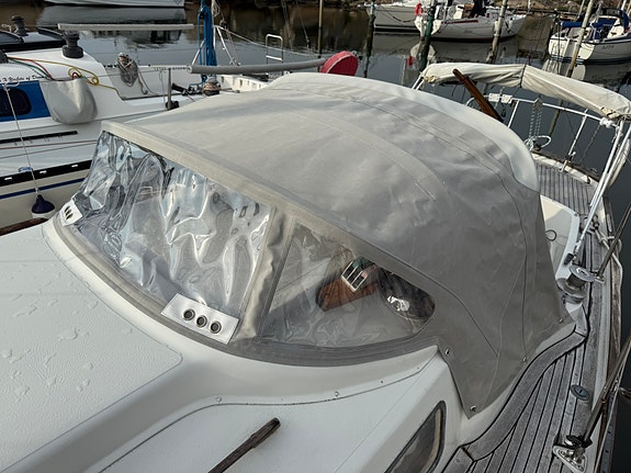 Arietta, 31 fot med bogpropeller samt nyare motor 5 of 15