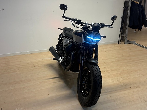 Moto Guzzi v9 Bobber 0.85 V-Twin Euro 5/Fabriksgaranti 4 of 9