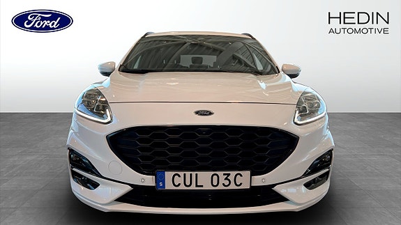 Ford Kuga 8 of 9