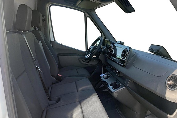 Mercedes-Benz Sprinter 317 4 of 11