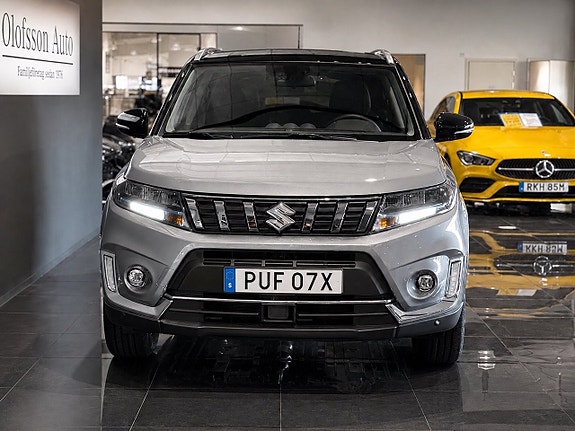Suzuki Vitara 2 of 9